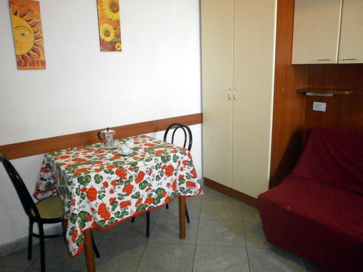 Residence Buena Vista Римини Номер фото
