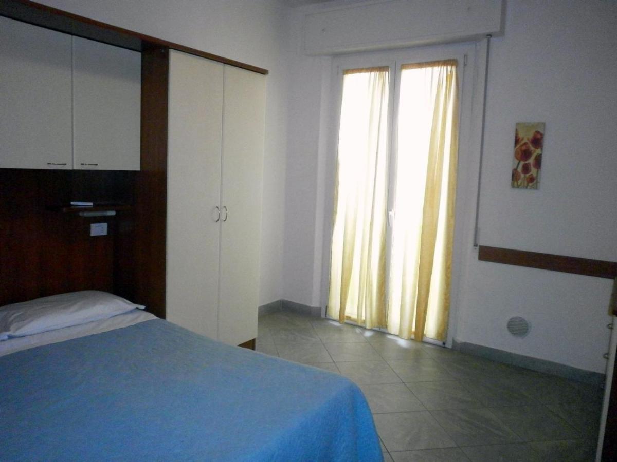 Residence Buena Vista Римини Номер фото